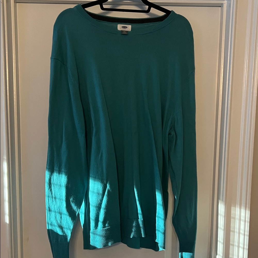 Old Navy Men's Crewneck Sweater in Teal